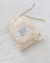 Load image into Gallery viewer, Organic Cotton Jersey Change Pad / Bassinet Sheet | Daisy