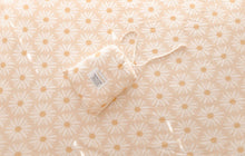 Load image into Gallery viewer, Organic Cotton Crib Sheet | Daisy