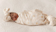 Load image into Gallery viewer, Organic Jersey Wrap | Daisy