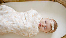 Load image into Gallery viewer, Cotton and Bamboo Swaddle | Daisy
