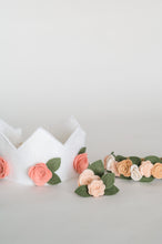 Load image into Gallery viewer, Play Crown | Roses