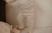 Load image into Gallery viewer, Ribbed Leggings | Seashell *Size 0-3 month*