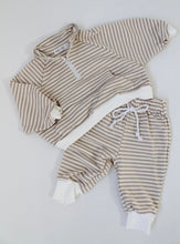 Load image into Gallery viewer, Vintage Cozy Tracksuit | Hazelnut
