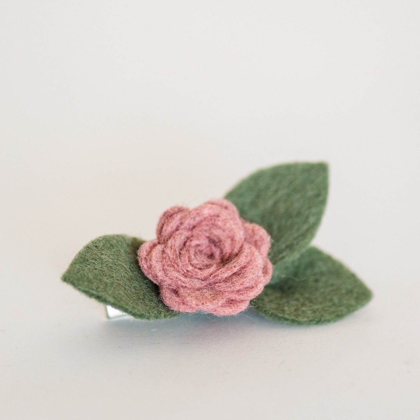 Small Flower Clip | Cameo Pink