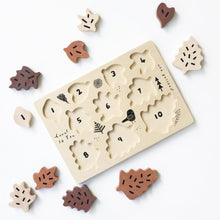 Load image into Gallery viewer, Wooden Tray Puzzle | Count To 10 Leaves
