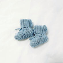 Load image into Gallery viewer, Knit Baby Booties | Blueberry
